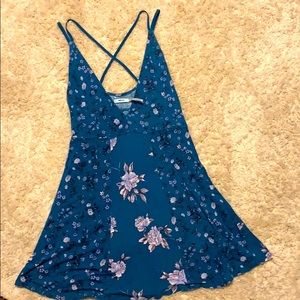 Blue floral top